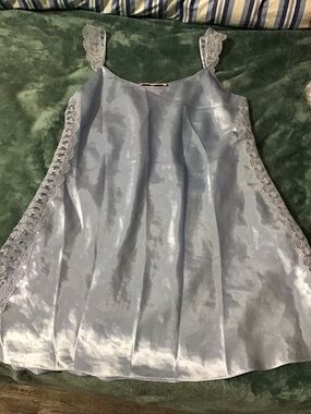 Oscar de la Renta Sleepwear Pale Blue Satin Lace Trim Slip